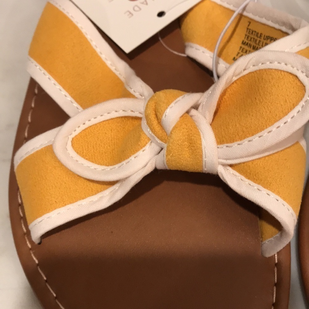 Shade & Shore Womans Lorelei Crossband Bow Sandals. Nwt - Picture 3 of 5